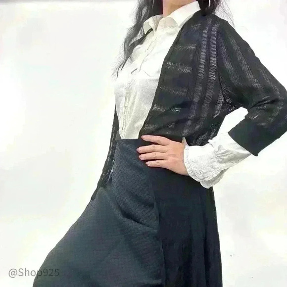 Women's  Lace cardigan - Picture 2 of 7